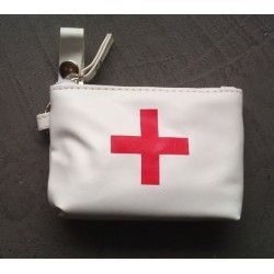 purse red cross nurse pin up rock roll woman