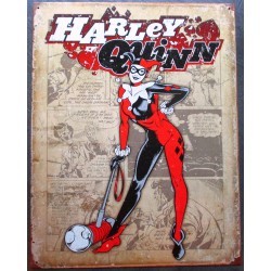 plaque super hero harley quinn avec son maretau sur fond beige clair affiche tole usa déco enfant