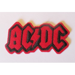 petit patch groupe hard rock acdcd logor rouge 7x3.5 cm  écusson  thermocollant  veste chemise