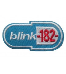 patch rock blink 182 logo bleu ciel 8.5x4 cm écusson thermocollant