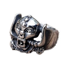 bague 10us crane snaggletooth mascote motorhead chevaliere