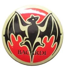 plaque décorative emaillée bacardi ronde chauve souriqs tole email A59